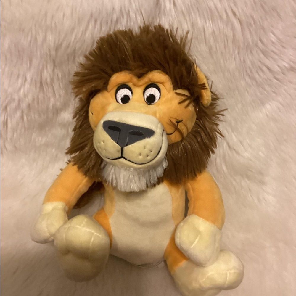 Madagascar lion plush